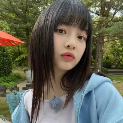 靳高妍